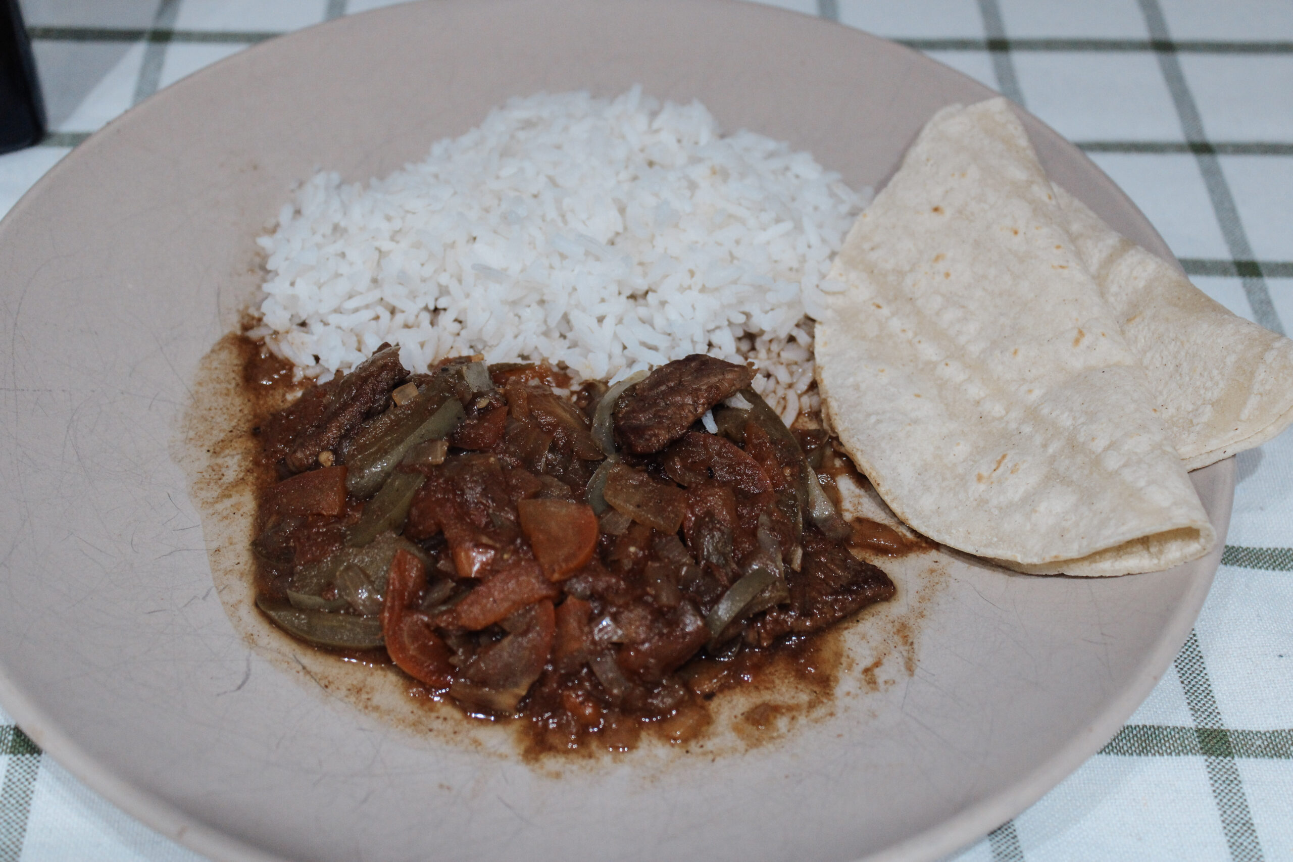 Carne Guisada with Bell Peppers & Tomatoes