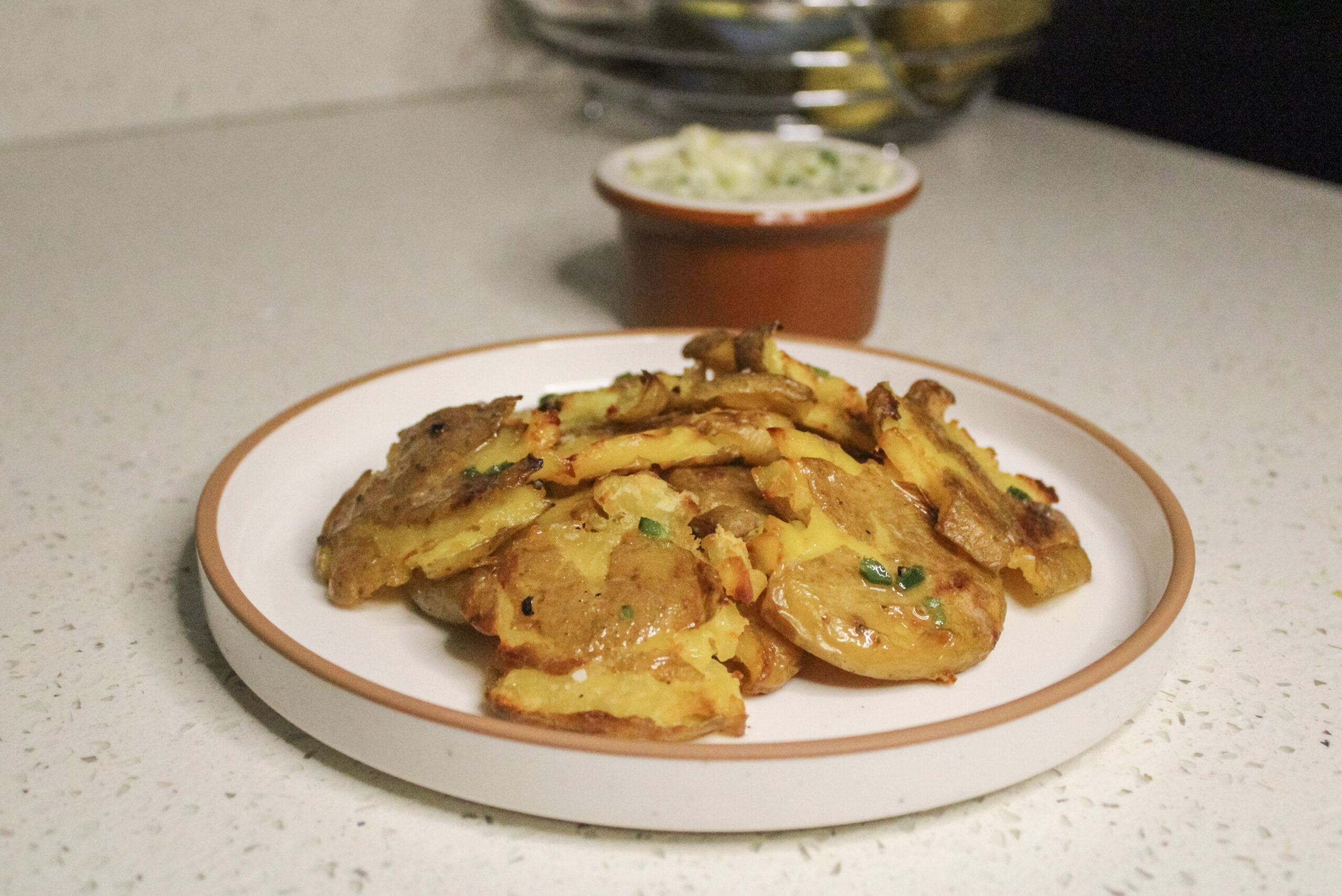 Delicious Smashed Potatoes with Spicy Jalapeño Honey Butter